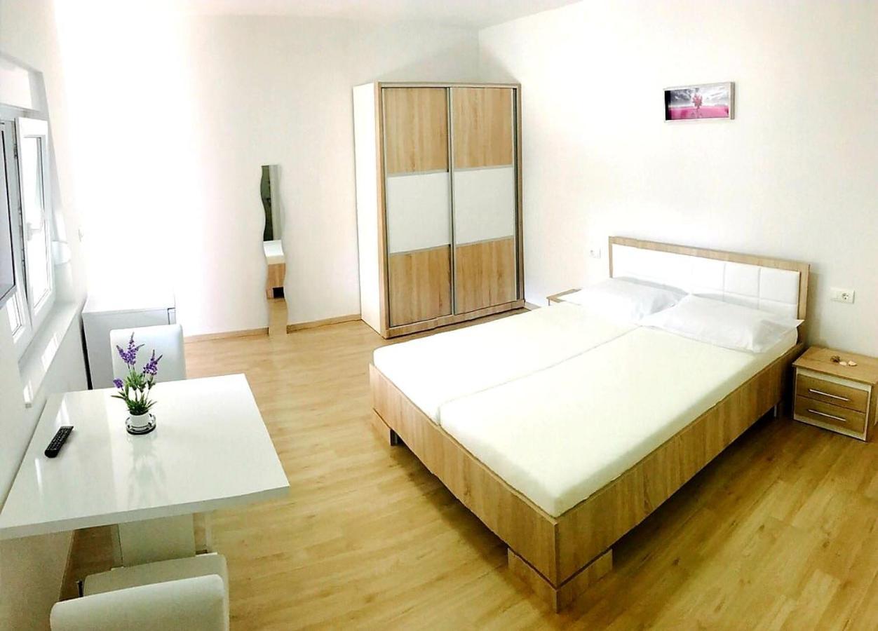 Apartmani Maki Omiš Dış mekan fotoğraf