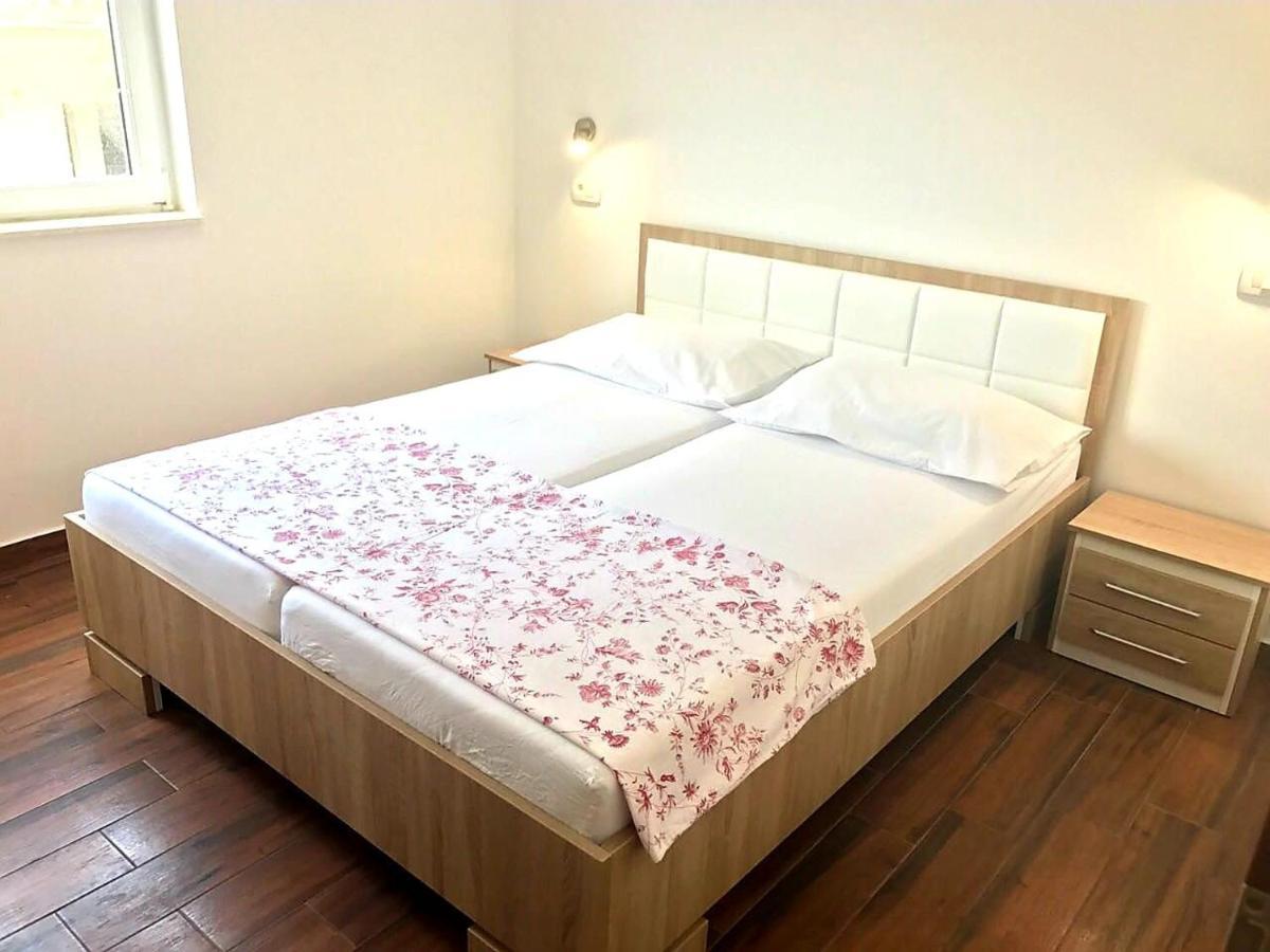 Apartmani Maki Omiš Dış mekan fotoğraf